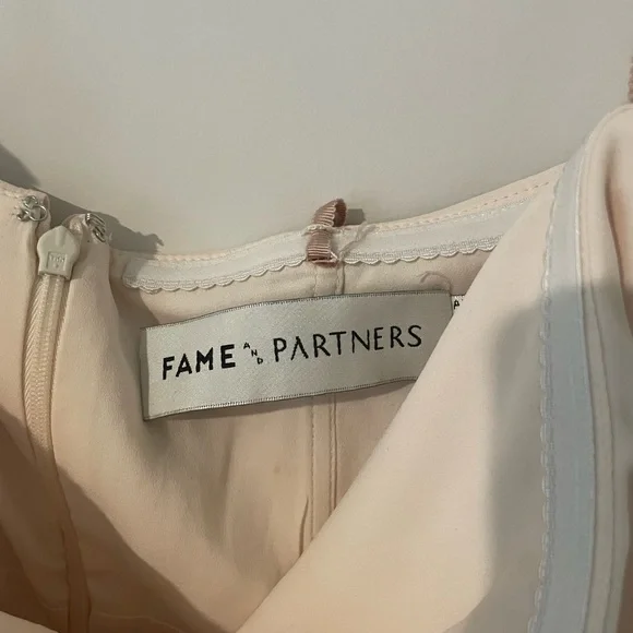 Fame and Partners Cream Gown Off the Shoulder Fitted Waist Size M High Slit - Picture 5 of 16